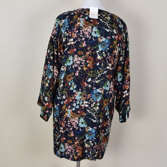 Michael Stars Floral Kimono Top - Picture 7 of 7